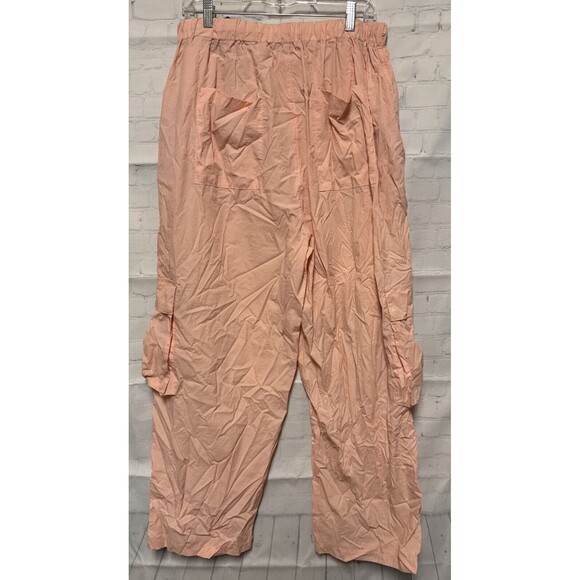blank NYC parachute, cargo pants, pink peach size large - Picture 7 of 9